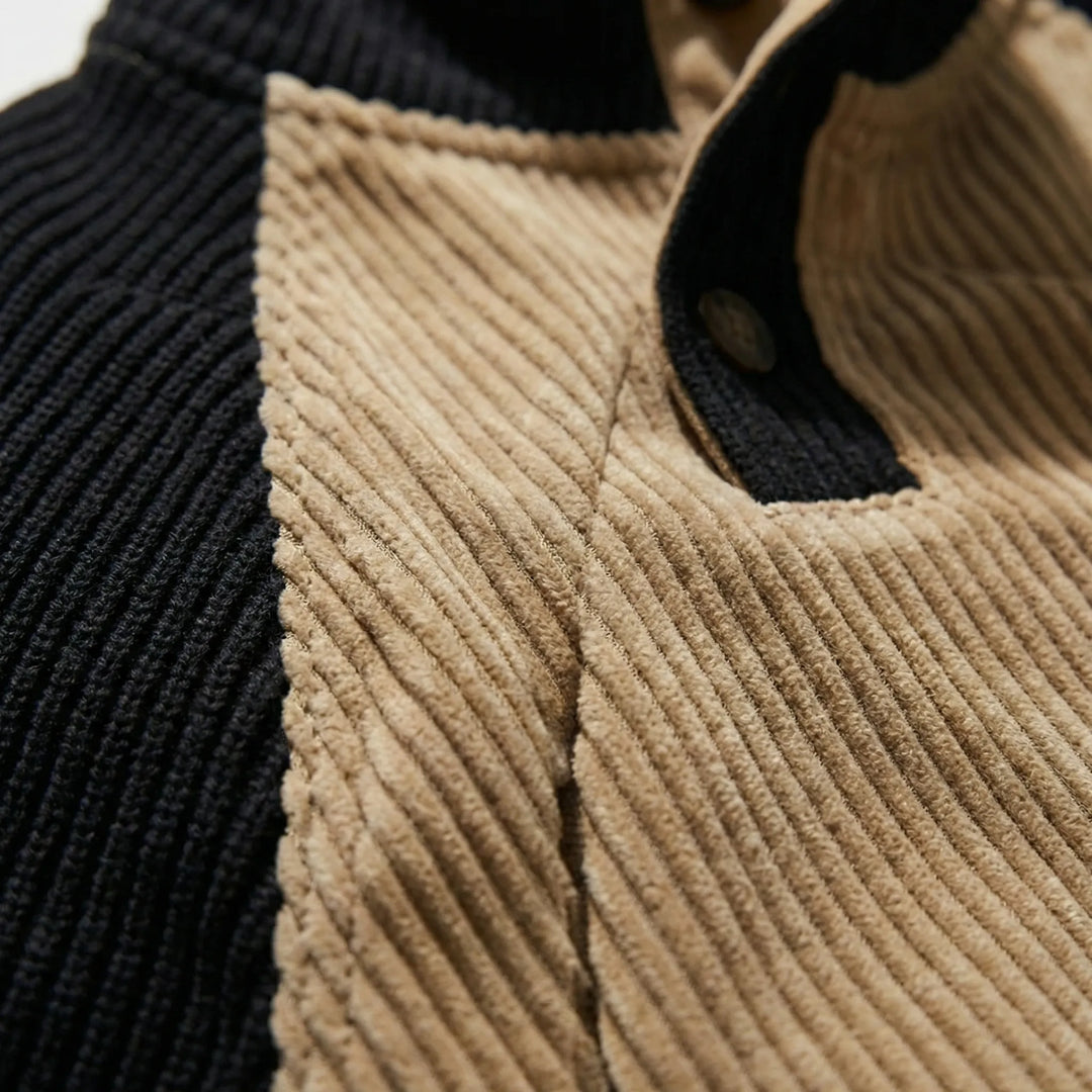 Bekväm herrtröja Zac med raglanärm, knappkrage och tidlös design. En mångsidig pullover för herrkläder.