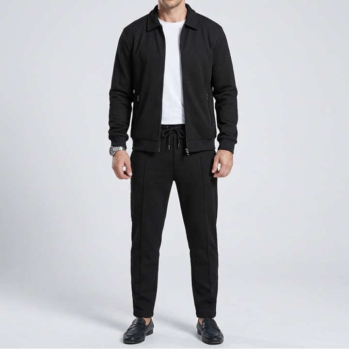 Slim fit kostym för män i detaljbild som visar kavajens slag och knäppning