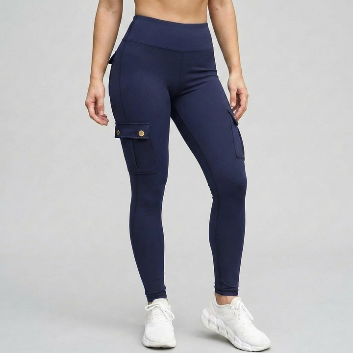 Slim-fit byxor för dam i snygg modell med hög midja och stretch