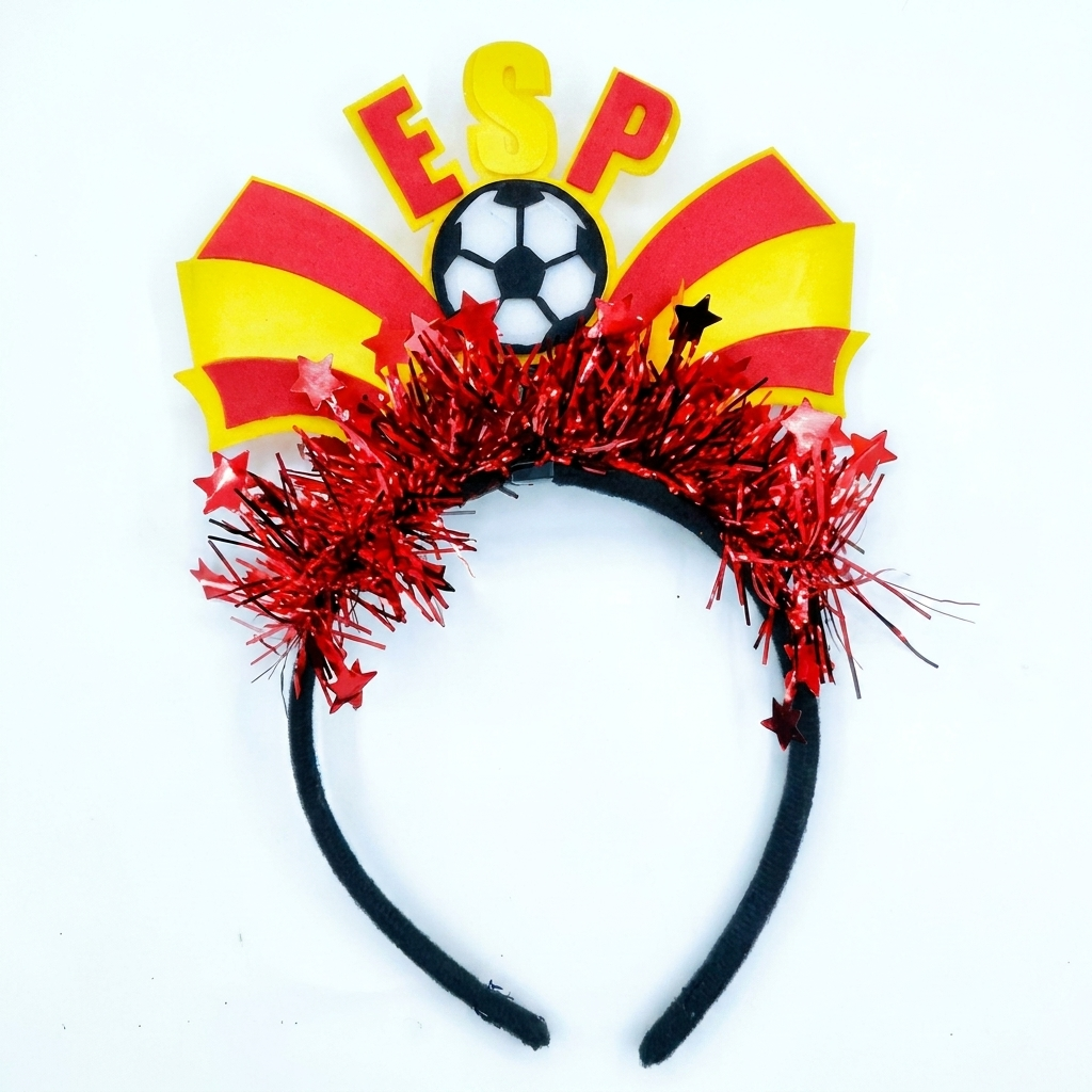 Rött supporterhårband med Spanien-tema och fotbollsdetaljer