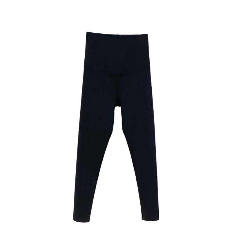 Damleggings som lyfter rumpan och ger en slimmande effekt, i svart. Passformen framhäver dina kurvor.