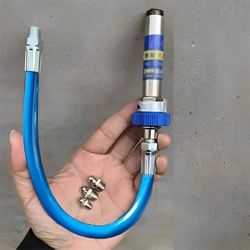 Högtrycksmunstycke för smörjnipplar, ergonomisk metallkonstruktion, perfekt för exakt smörjning i trånga utrymmen.
