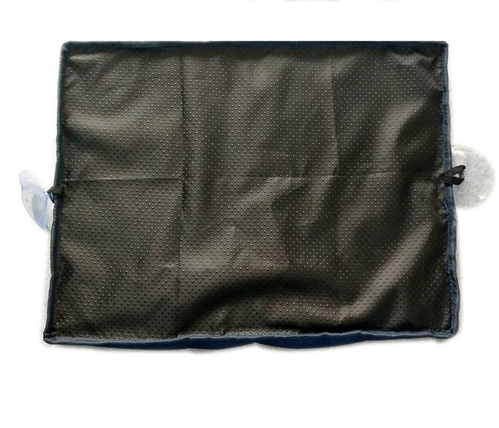 Detaljerad bild av grå snuffelmatta för hundar. Perfekt hundtillbehör för nosarbete, mental träning & aktivering.