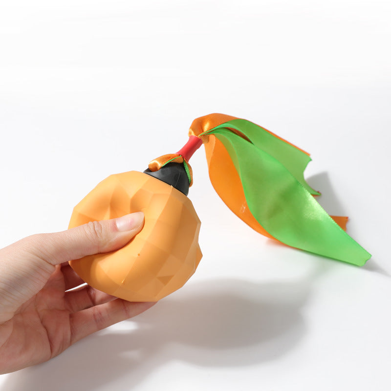 Interaktiv hundleksak i gummi. Tålig tuggboll med fjädrar och ljud som stimulerar valpar och hundar.