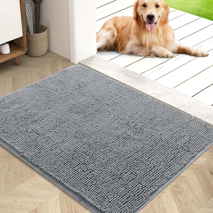 Praktisk hallmatta för hundägare. Håller hemmet rent från leriga hundtassar. Perfekt som husdjursmatta.