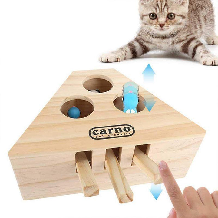 Interaktiv trä kattleksak med flera hål, perfekt för att stimulera kattens jaktinstinkt och hålla den aktiv.