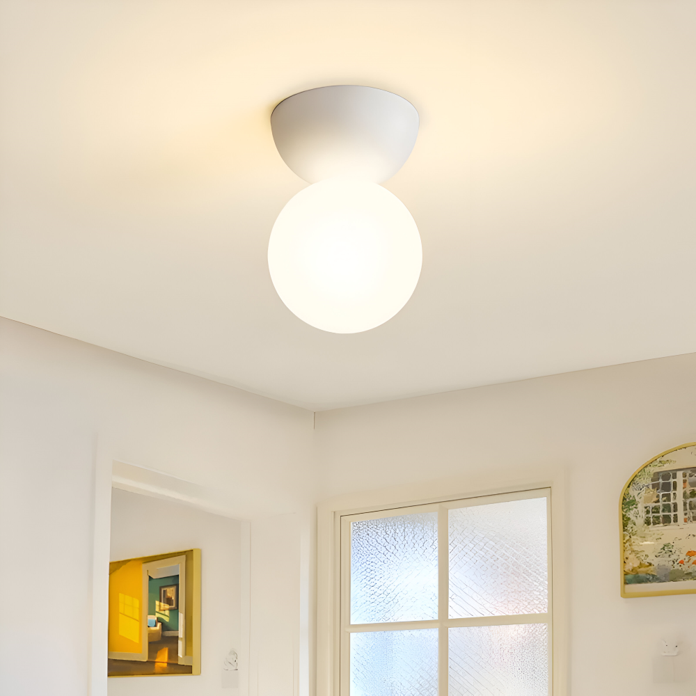 Japansk design Perle LED-taklampa. Energisnål belysning med unika trädetaljer i valnöt.