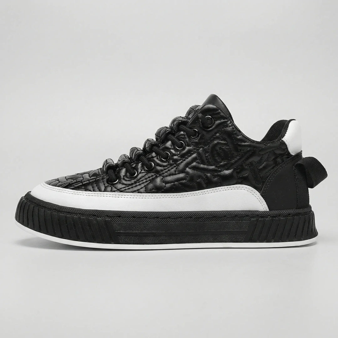 Jordan herr slipons med stödjande design, komfort och antihalk för aktiv fritid.