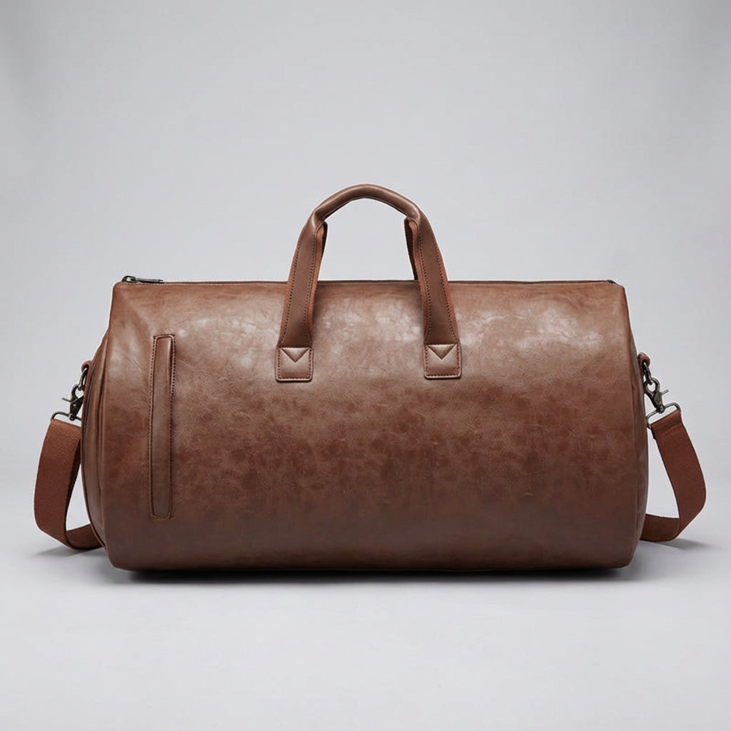 Unisex duffelväska för weekendresor. Ergonomisk design ger resekomfort och rymligt utrymme för ditt bagage.
