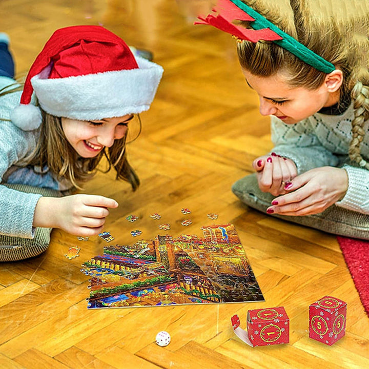 Jul adventskalender med dagliga pusselbitar, visar en färgglad 1008-bitars pusselbild mot en röd bakgrund.