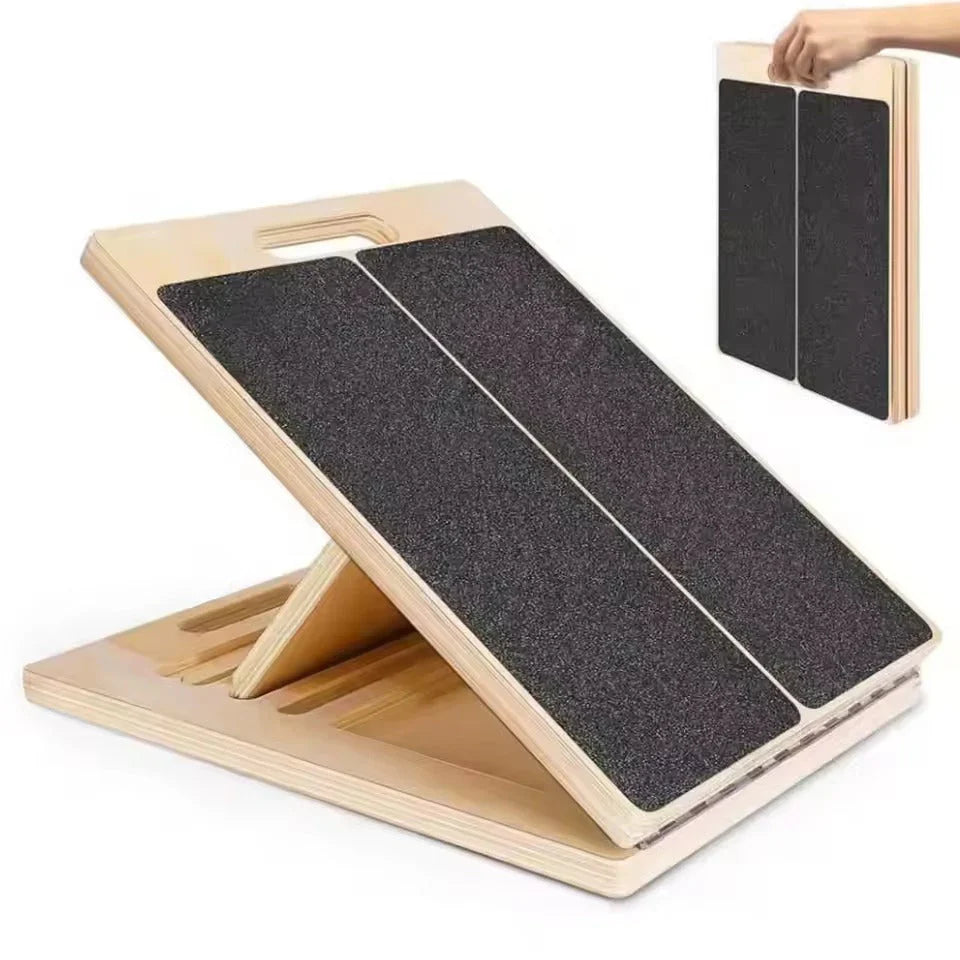 Justerbar lutningsbräda i trä för effektiv vadstretch och förbättrad rörlighet. Perfekt för yoga och hemmaträning.