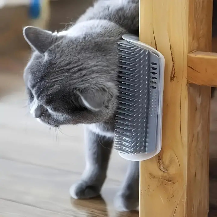 Väggmonterad kattborste. Perfekt för pälsvård och klåda lindring. Lätt att montera.