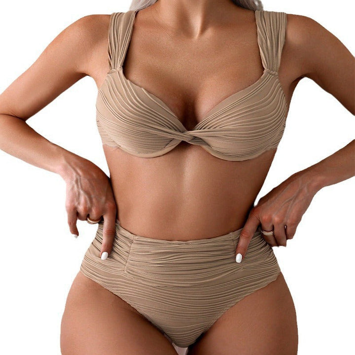 Elegant högmidjad dambikini i khaki med strukturerad design, idealisk för sommar & strandmode.