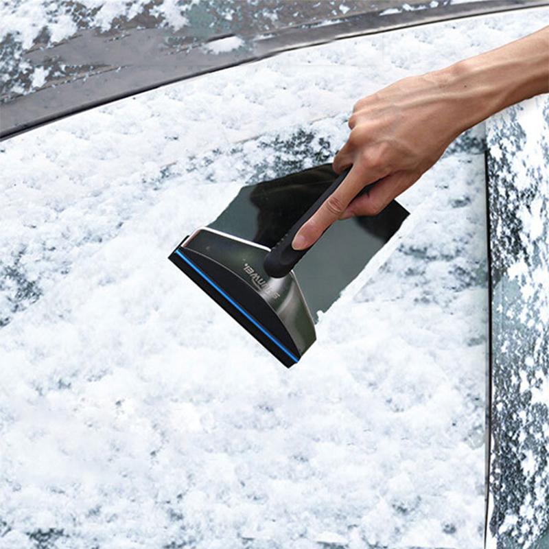Kompakt mini snöskyffel för bil, ergonomisk design, skyddar glas från repor. Perfekt för enkel snöröjning.