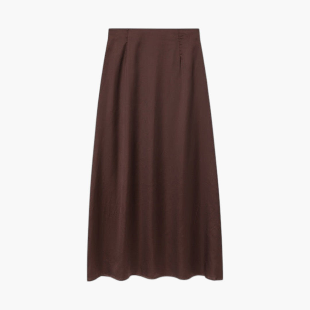 Festlig maxikjol för kvinnor med hög midja. Rak design skapar en elegant och sofistikerad stil.