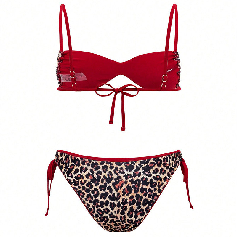 Elegant dam push-up bikini i zebraprint med justerbara axelband.