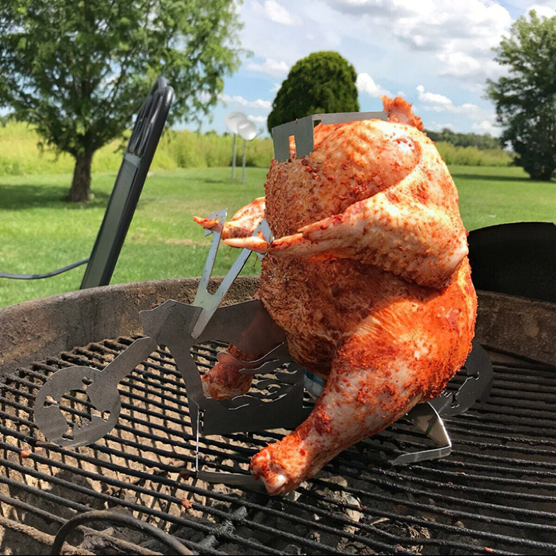 Kycklinghållare BBQ - Hjärtformad, rostfritt stål för perfekt grillad kyckling. Användarvänlig och hållbar design.
