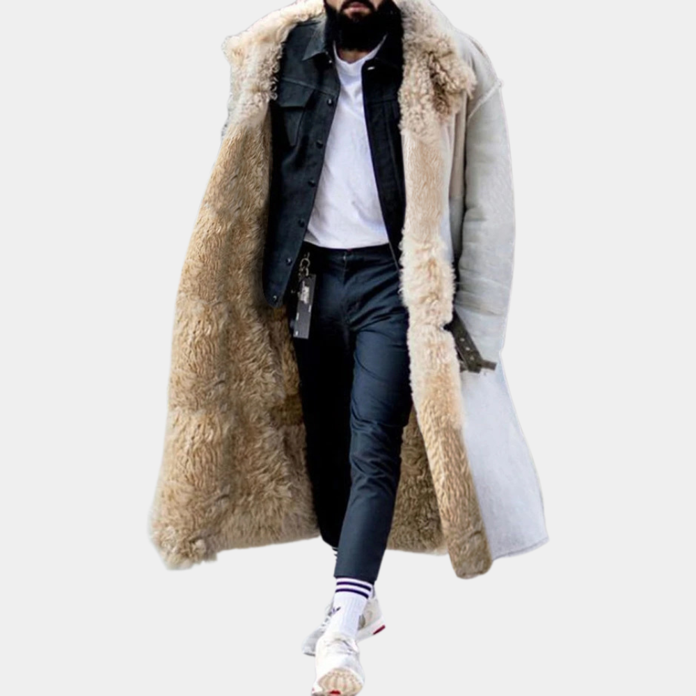 Stilren lång herrjacka med shearling-foder, erbjuder optimal värme och skydd mot kyla.