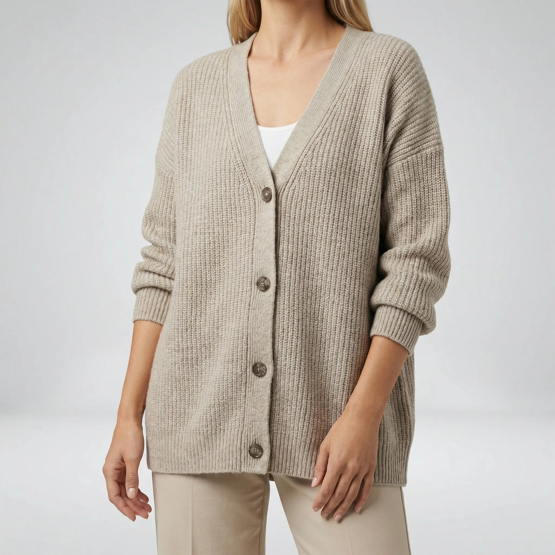 Mysig svart lång damcardigan. Stickad med öppen framkant, perfekt vardagsstil & damkläder. Finns i XS-5XL.