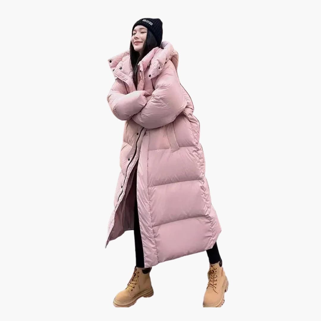 Lång, vadderad damjacka med huva i svart, perfekt vinterjacka för dammode.