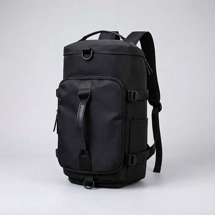 Rymlig weekendväska/reseryggsäck. Multifunktionell design för organiserad och bekväm packning.