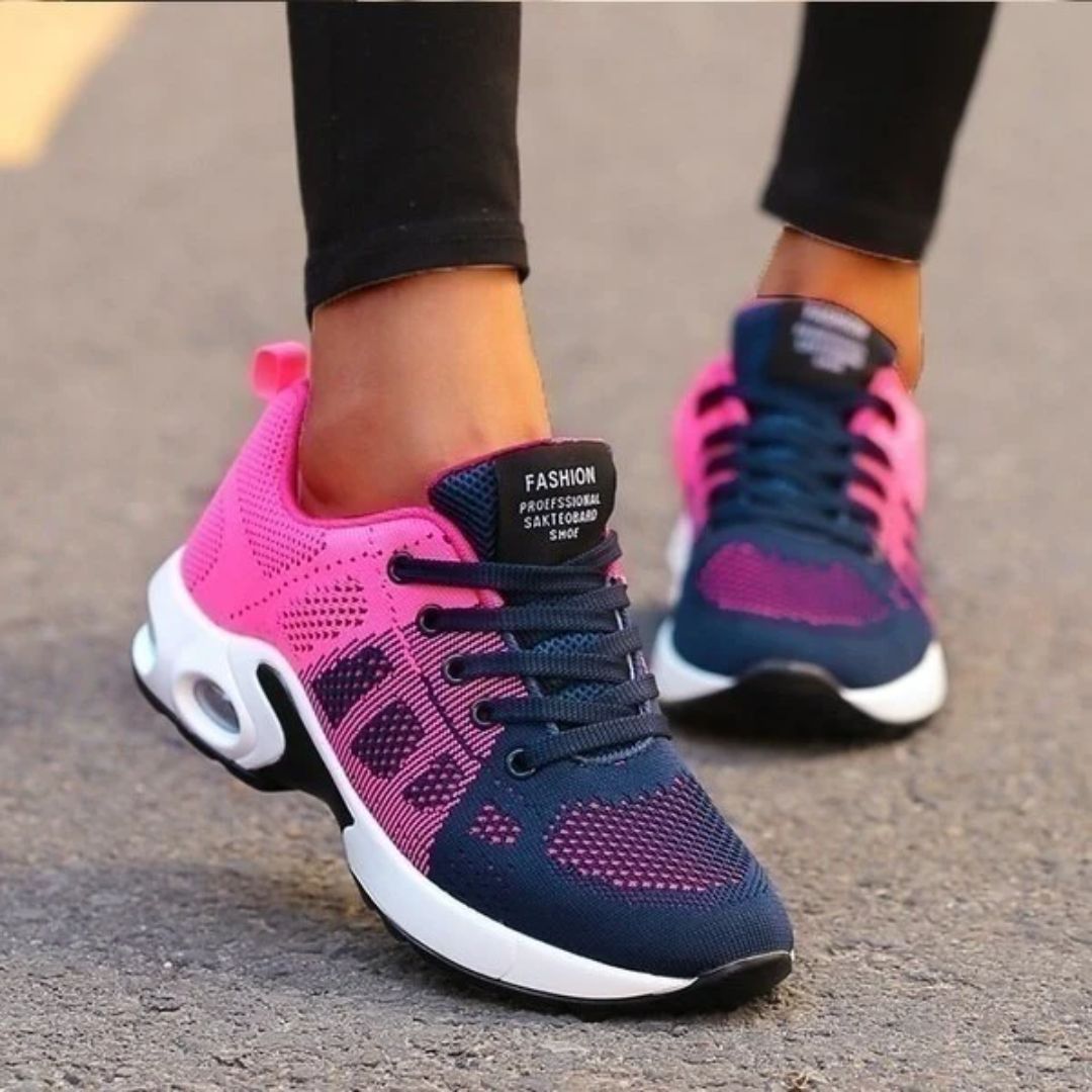 Extremt lätta damsneakers, designade för optimal komfort och enkelhet under hela dagen. Sportiga.