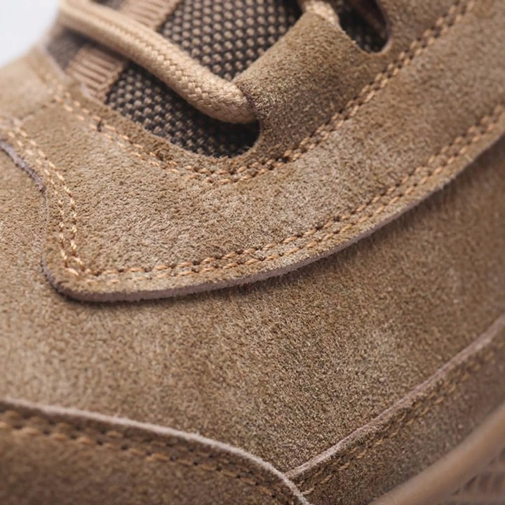 Komfortabla träningsskor Jayden för män. Lätta sneakers med halkfri sula, perfekta för aktiv vardag.