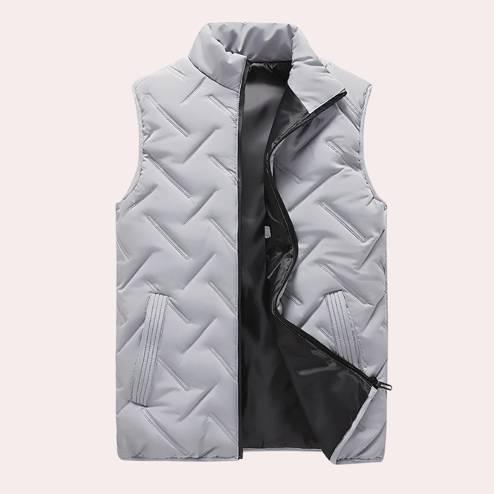 Funktionell herrväst, lättviktig och bekväm. Mångsidigt ytterplagg för en aktiv, stilren look.