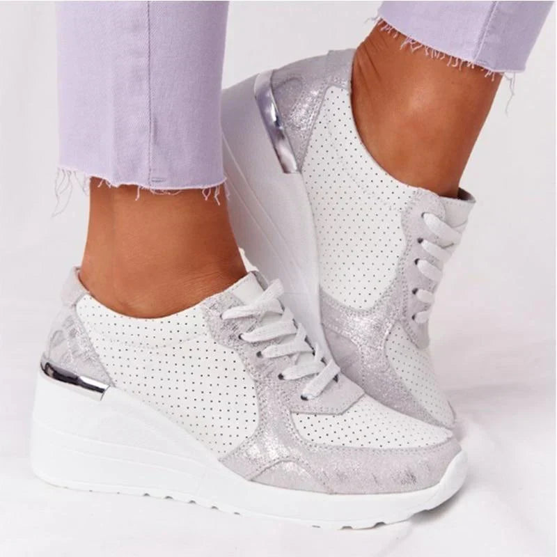 Trendiga damsneakers, lätta och bekväma med air-dämpning för vardag.