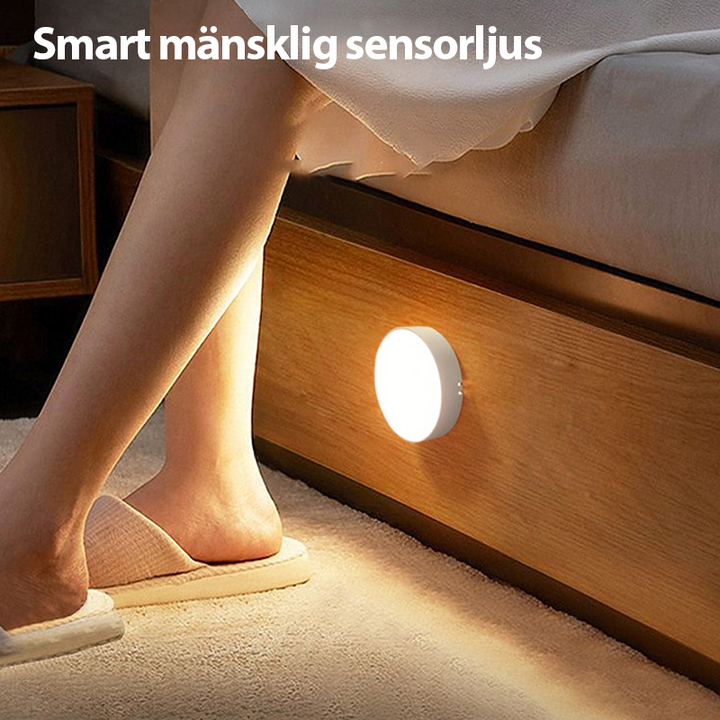 "LED smart sensorljus med rörelsedetektion och USB, vit och varm belysning i kompakt rund design, enkel installation."