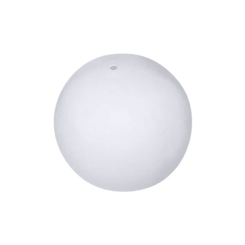 "LED-strandboll med mångfärgade lysdioder, perfekt för utomhusbruk. Vattentät och hållbar för lek i alla väder."