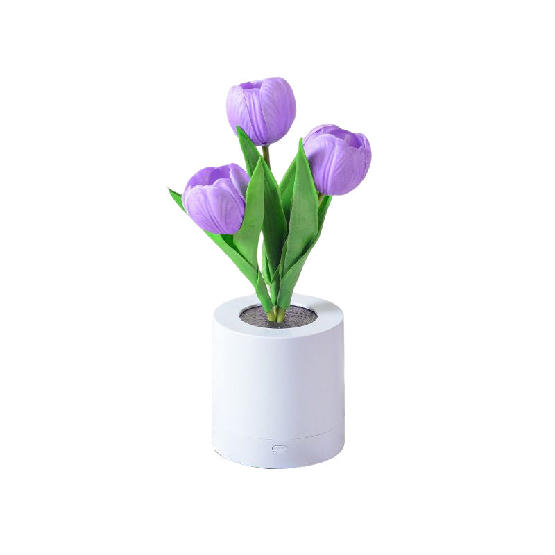 LED tulpan bordslampa i PU, uppladdningsbar. Eleganta vita, rosa och lila blommor med varmt ljus, höjd 30 cm.