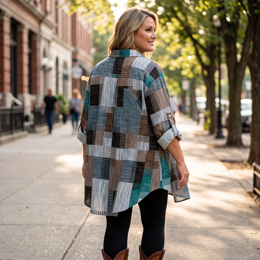 Snygg damskjorta med rutor och patchwork design i vardagsstil