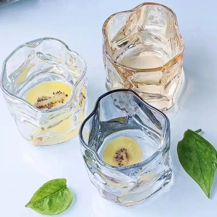 Högkvalitativt handgjort glas set, vridna whiskyglas. Lyxiga dryckesglas för alla tillfällen & heminredning.