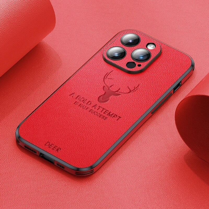 Elegant läderfodral (mocka) för iPhone. Lyxigt, stötsäkert och med kameralinsskydd.
