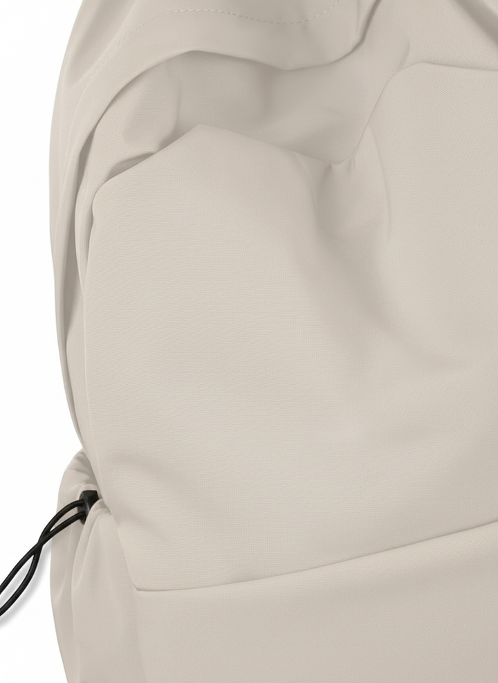 Bekväm FlexiPack ryggsäck för laptop. Perfekt för pendling till skola och jobb.
