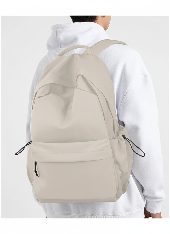 Vattentålig FlexiPack laptopväska. Slitstarkt material skyddar din dator.