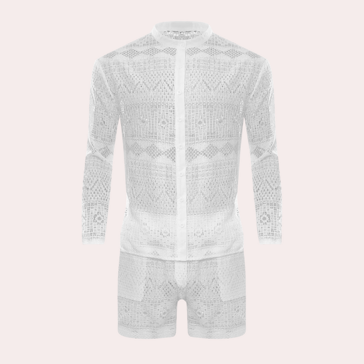 Gult herr sommarset med luftig skjorta och matchande shorts. Perfekt för bekväma casual dagar och resor.