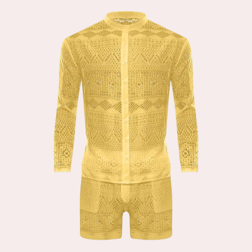 Bekvämt herrkläderset: Luftig skjorta & shorts, idealiskt som strandkläder eller avslappnad semesteroutfit.