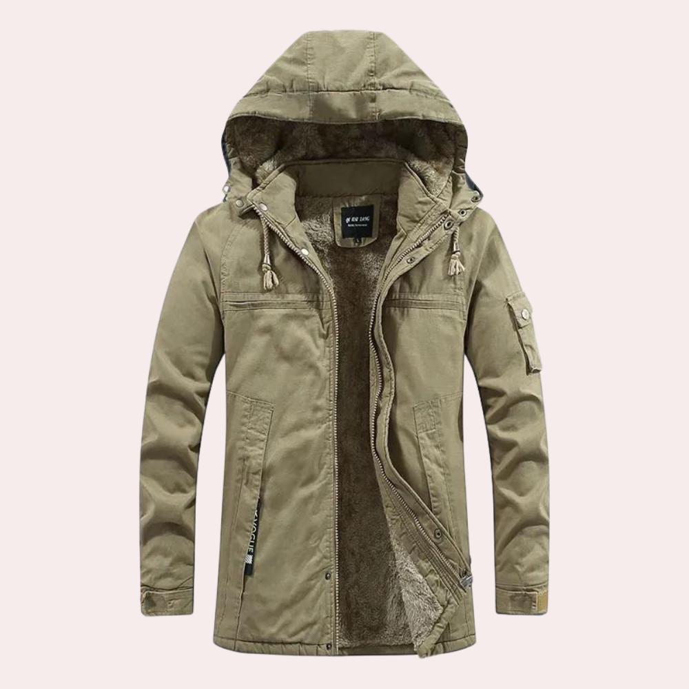Herrparkas, brun, med tjockt foder och varm huva. Utmärkt för kallt väder och som ytterkläder för herrar.