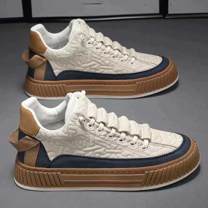 Stilrena herr slip-on sneakers från Jordan, perfekta för vardag och enkel att ta på/av.