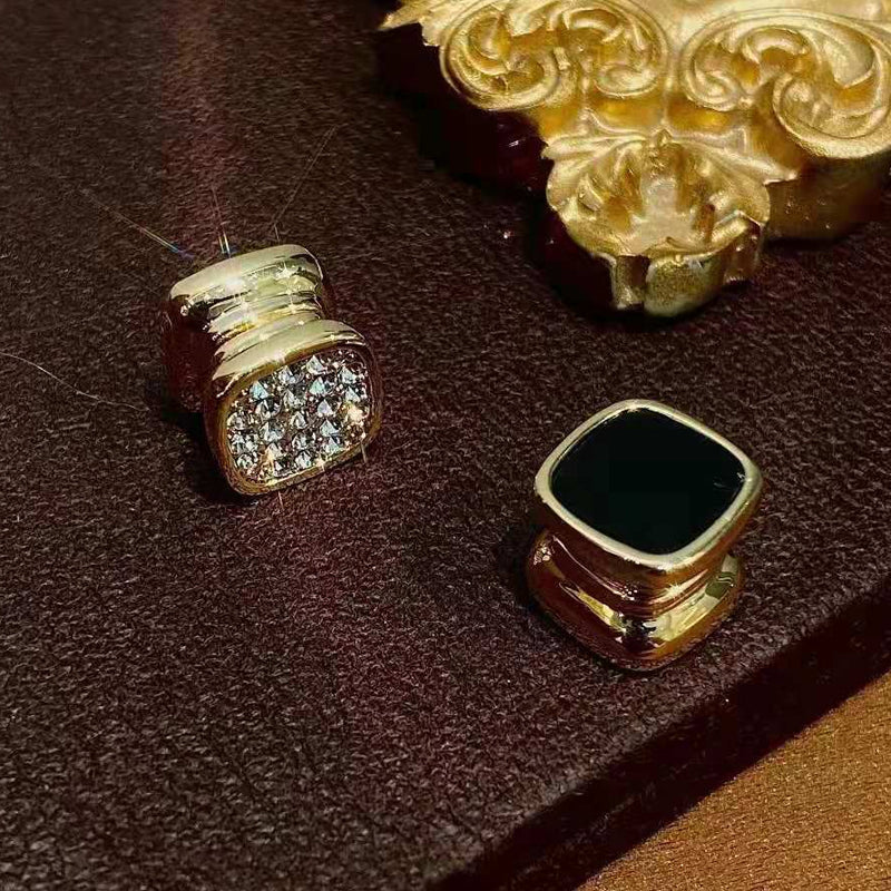 Magnetiska dubbelsidiga örhängen, fyrkantig design med diamanter och svart alternativ, moderna och eleganta för kvinnor.