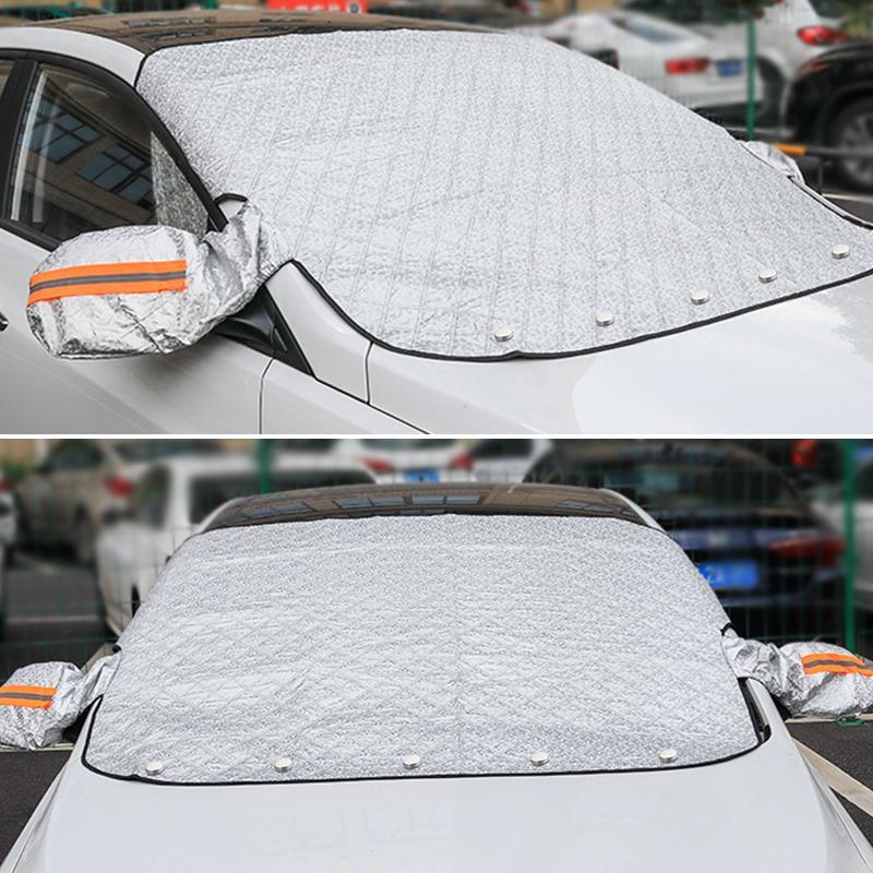 "Magnetiskt bilskydd silver, skyddar mot snö och frost, passar alla fordon, enkel installation, mått 150x105 cm."