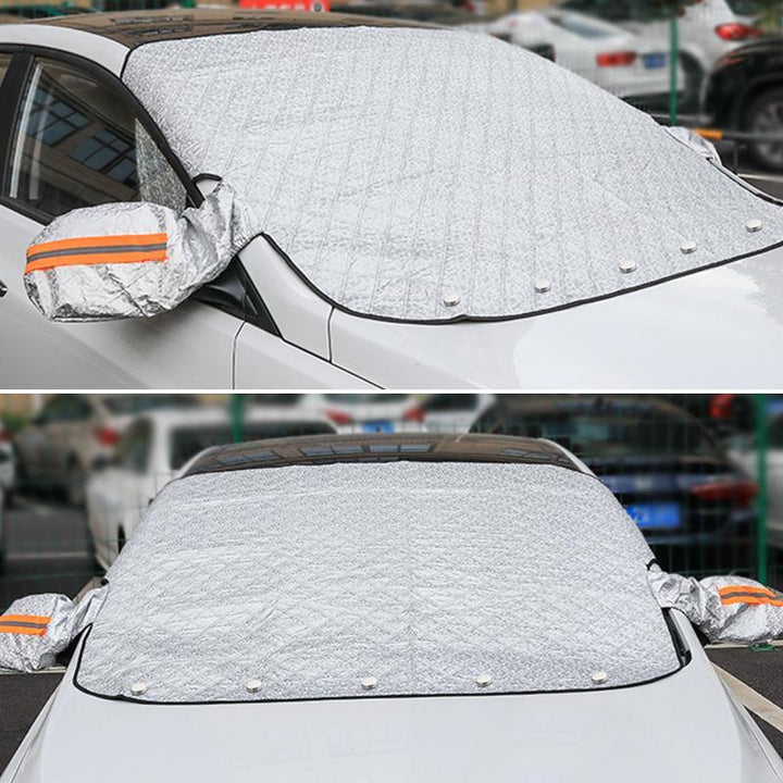 "Magnetiskt bilskydd silver, skyddar mot snö och frost, passar alla fordon, enkel installation, mått 150x105 cm."