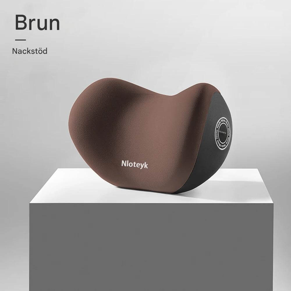 Närbild på ergonomisk nackkudde för bil med mjukt överdrag