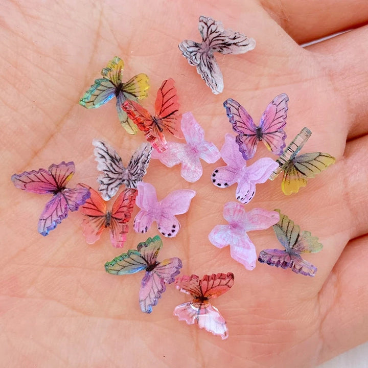 "Mikro Miniatyr Fjärilar Dekoration Akryl i olika färger och mönster, små och detaljerade, perfekt för hantverksprojekt."