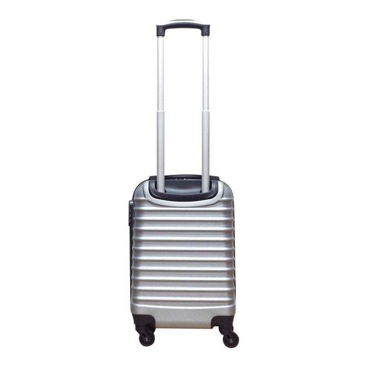Elegant silverfärgat hårdskalsbagage set, perfekt för stilmedvetna resenärer på alla resor.