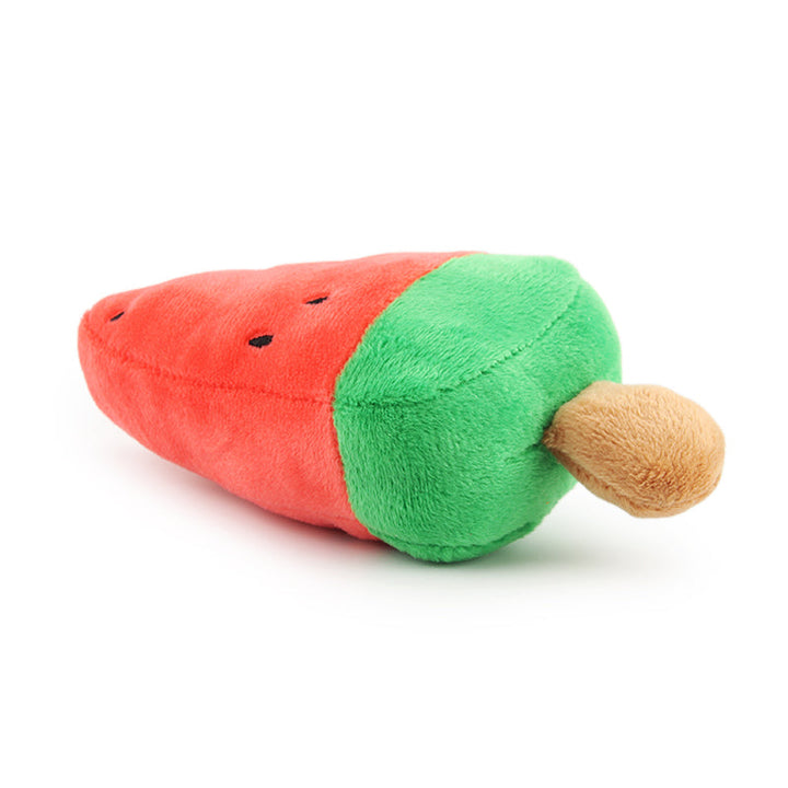 Hållbar röd och grön vattenmelon kattleksak. Mjuk djurleksak för kattens dagliga aktivering och lekglädje.