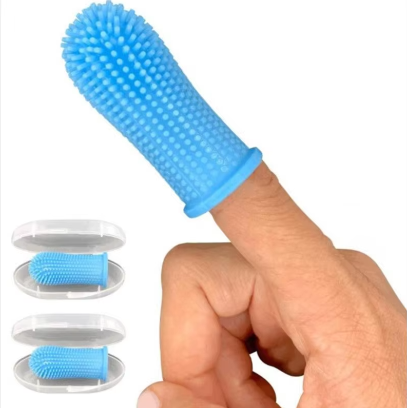 Skonsam silikon fingerborste, perfekt för munhygien hos valpar, vuxna hundar och katter.