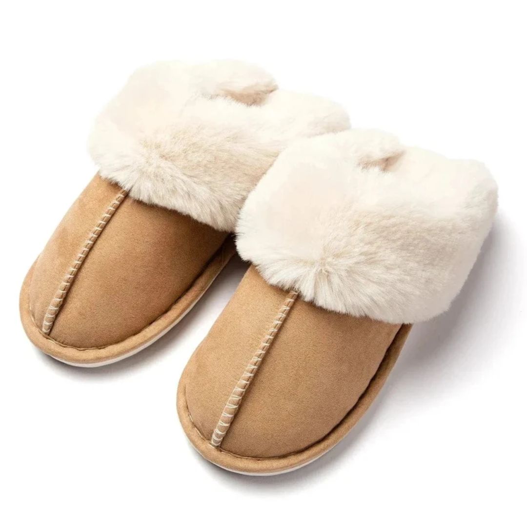 Mjuka unisex innetofflor, varmfodrade med fuskpäls för ultimat hemmakomfort.